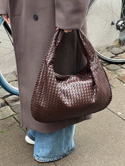 Modna duża pleciona torebka na ramię dla kobiet
