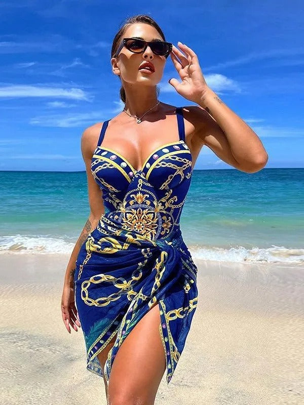 Marika – jednoczęściowy strój kąpielowy push-up z narzutką plażową