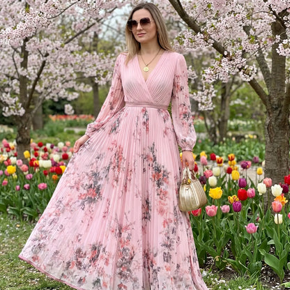 Floriana – plisowana sukienka maxi w kwiaty