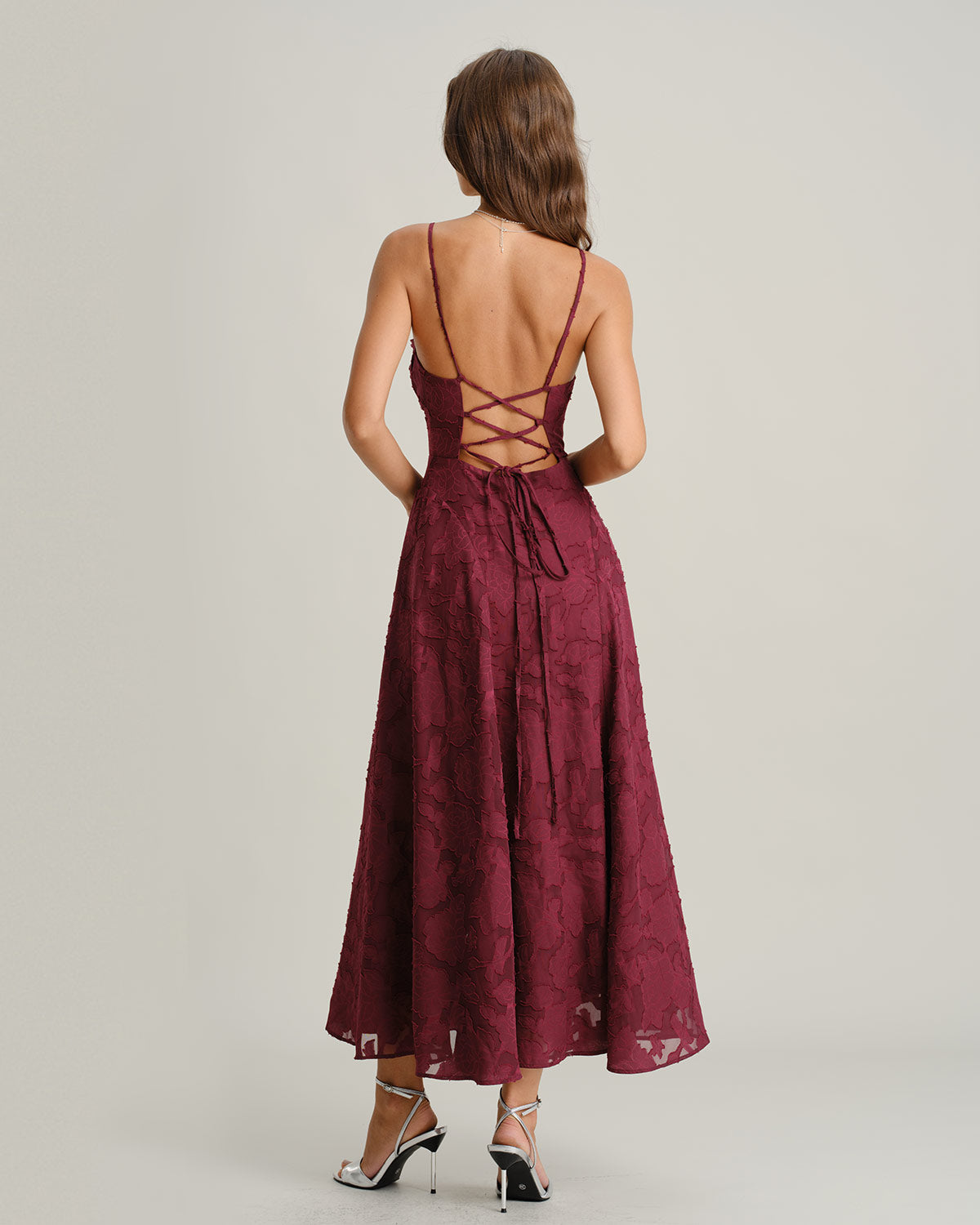 Isabella – Żakardowa Sukienka Maxi w Kolorze Wina